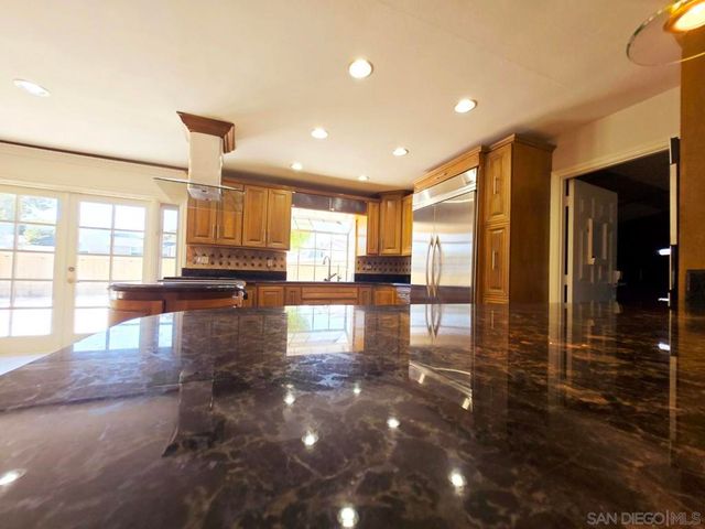 68 E Bonita Rd, Chula Vista, CA 91910