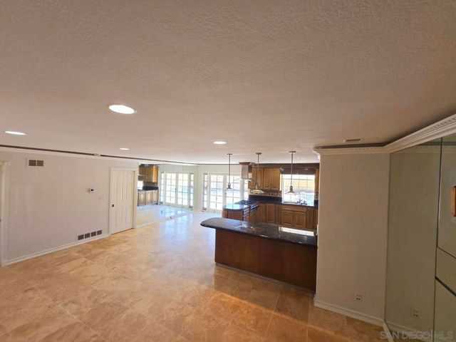 68 E Bonita Rd, Chula Vista, CA 91910