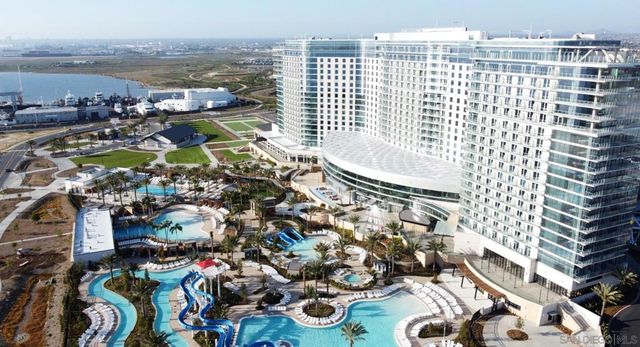 68 E Bonita Rd, Chula Vista, CA 91910