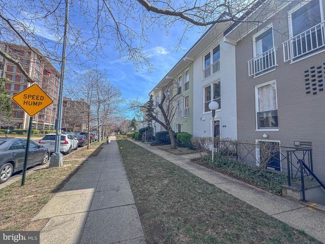 220 G STREET # 112, Washington, DC 20024