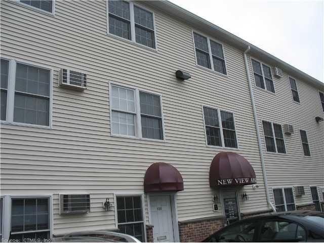 7 New Street 202, Danbury, CT 06810