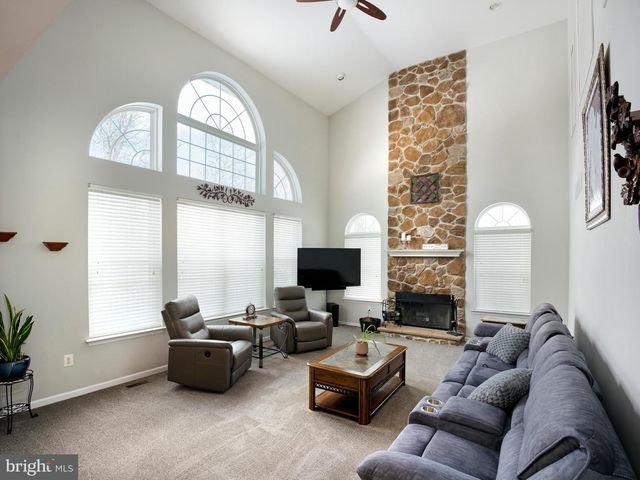 56 REDCEDAR CIR, Collegeville, PA 19426