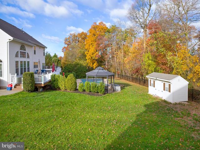 56 REDCEDAR CIR, Collegeville, PA 19426