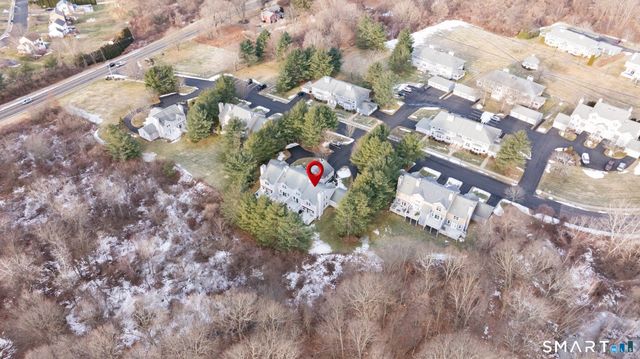 301 Winslow Drive 301, Watertown, CT 06795