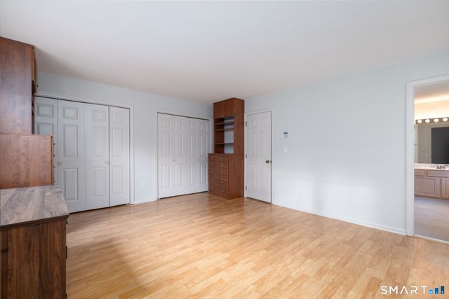 301 Winslow Drive 301, Watertown, CT 06795