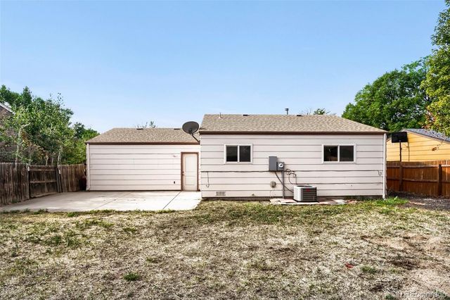 20691 E Buchanan Drive, Aurora, CO 80011