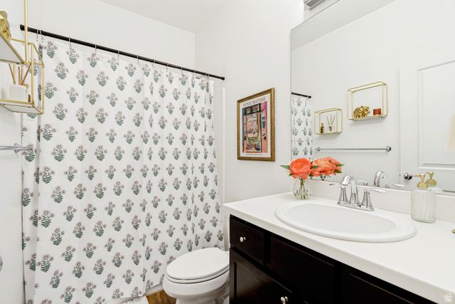 10398 S STURGEON DR, South Jordan, UT 84009