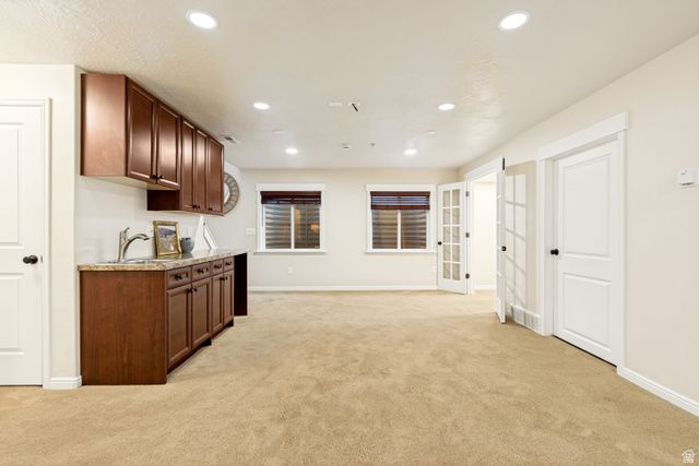 10398 S STURGEON DR, South Jordan, UT 84009