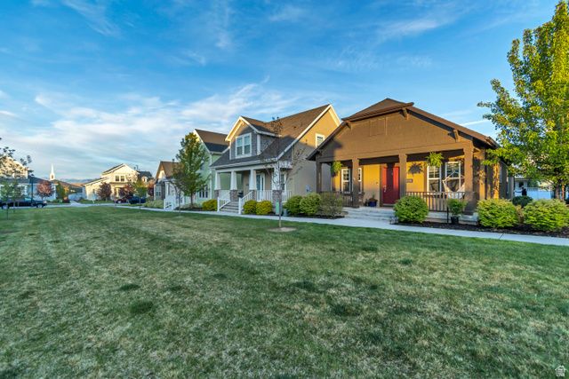 10398 S STURGEON DR, South Jordan, UT 84009