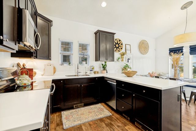 10398 S STURGEON DR, South Jordan, UT 84009