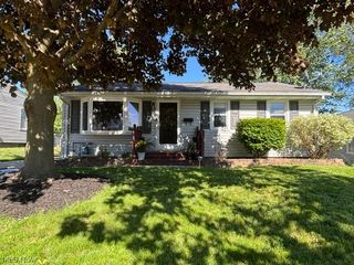593 Stanley Road, Akron, OH 44312