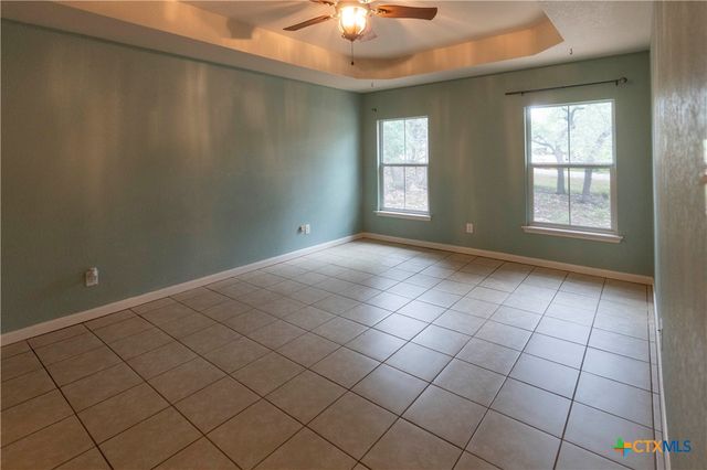 1015 Twin Deer Lane, Canyon Lake, TX 78133