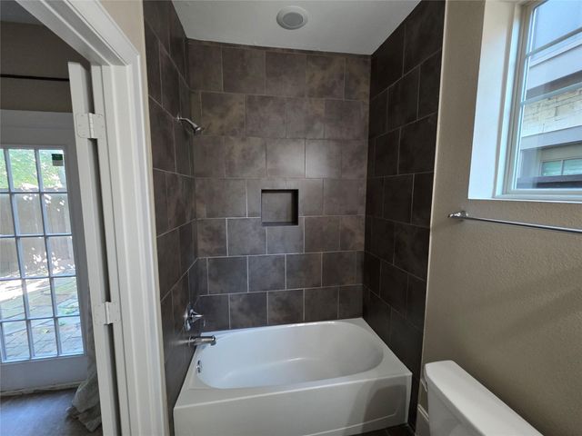 4315 Schuler Street, Houston, TX 77007