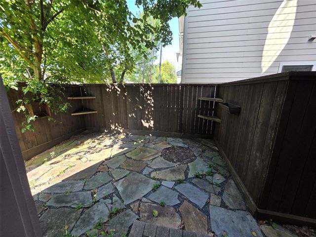 4315 Schuler Street, Houston, TX 77007