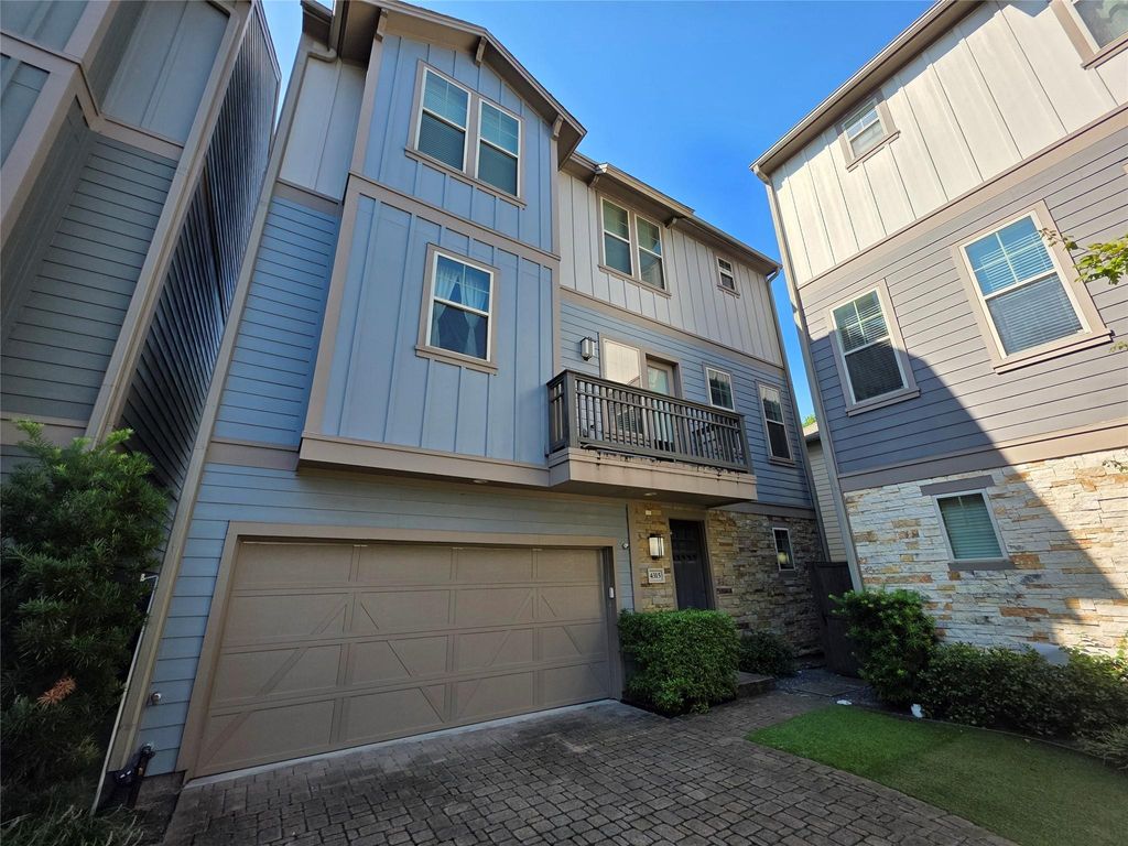 4315 Schuler Street, Houston, TX 77007