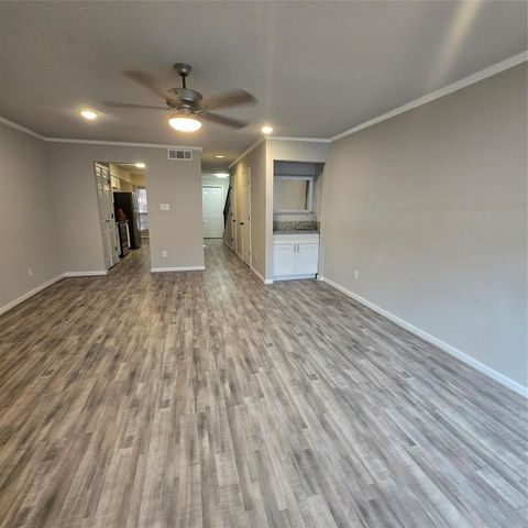 8355 Nairn Street, Houston, TX 77074