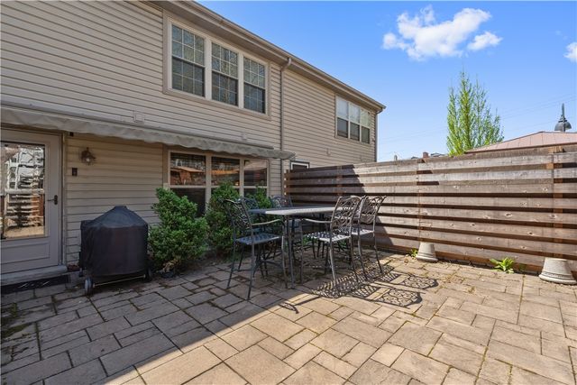 134 Parkhurst St, Central North Side, PA 15212