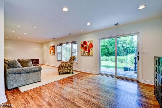 1986 Holland Brook Rd, Branchburg Twp., NJ 08876