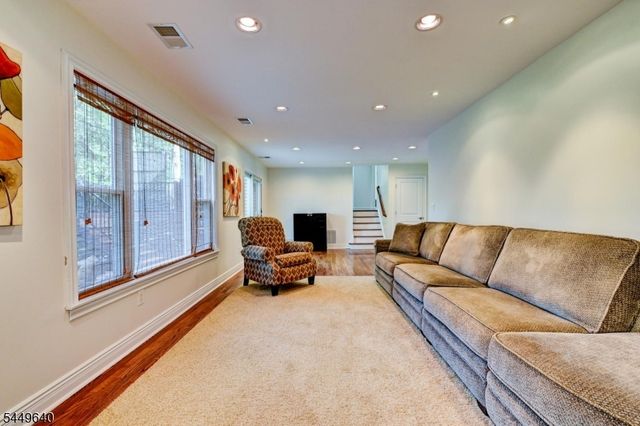 1986 Holland Brook Rd, Branchburg Twp., NJ 08876