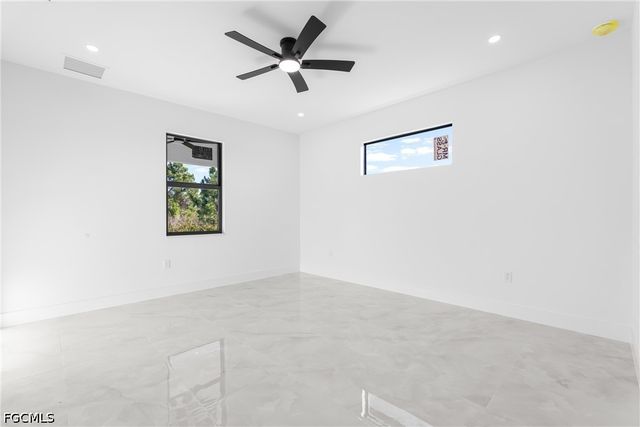 641 Camilla ST E, Lehigh Acres, FL 33974