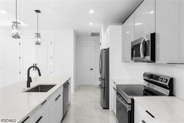 641 Camilla ST E, Lehigh Acres, FL 33974