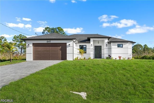 641 Camilla ST E, Lehigh Acres, FL 33974