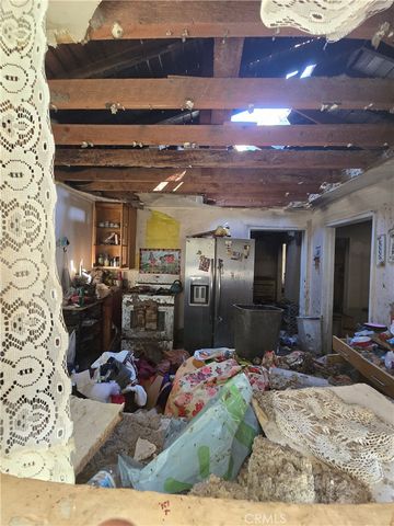 1117 W Hays, Banning, CA 92220