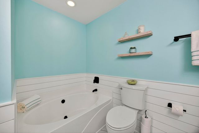 8591 Purity Drive, North Charleston, SC 29406