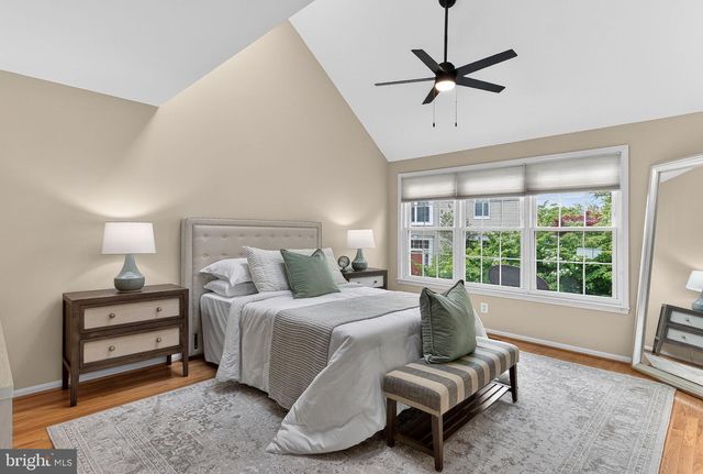 7412 GILLINGHAM ROW, Alexandria, VA 22315