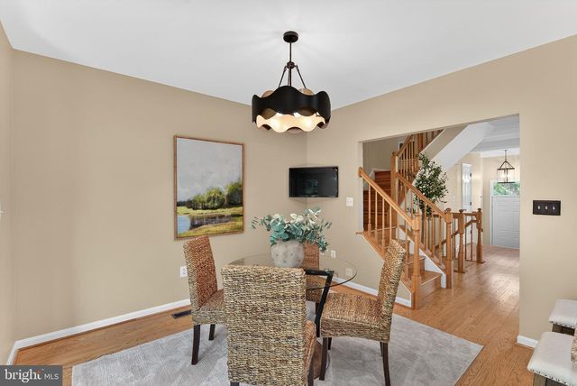 7412 GILLINGHAM ROW, Alexandria, VA 22315