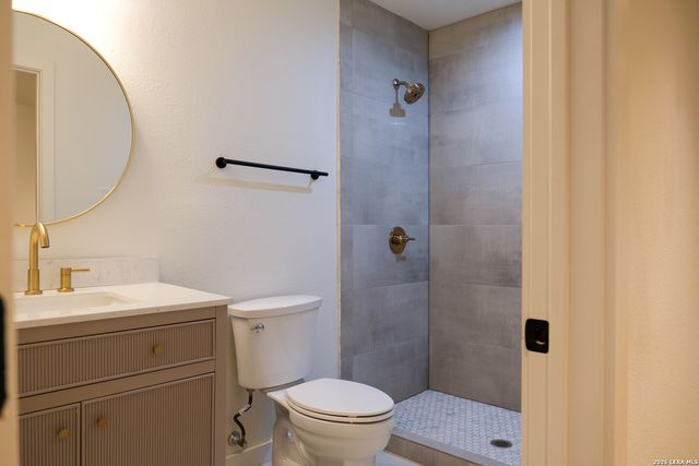 823 La Manda, San Antonio, TX 78201