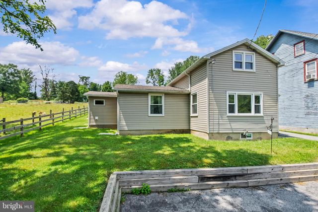 27 HOOVER LN, Mohnton, PA 19540