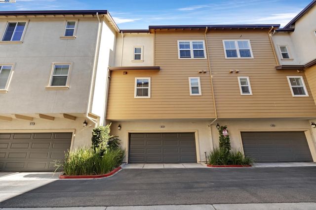 612 Staley Ave, Hayward, CA 94541