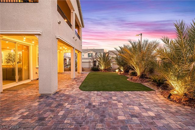 454 Cabral Peak Street, Las Vegas, NV 89138