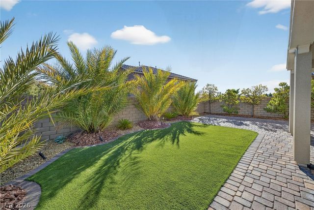 454 Cabral Peak Street, Las Vegas, NV 89138