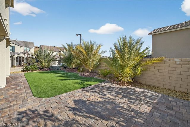 454 Cabral Peak Street, Las Vegas, NV 89138