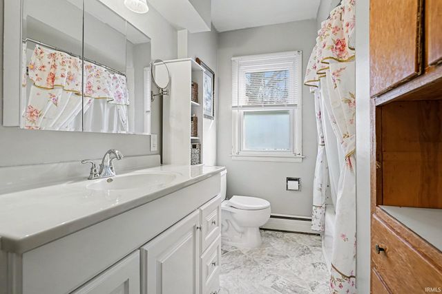 1223 W 200 S Road, Warsaw, IN 46580