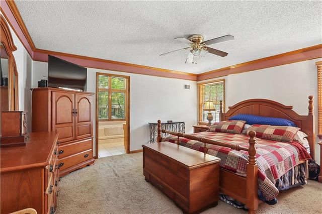 12428 Lamar Avenue, Leawood, KS 66209