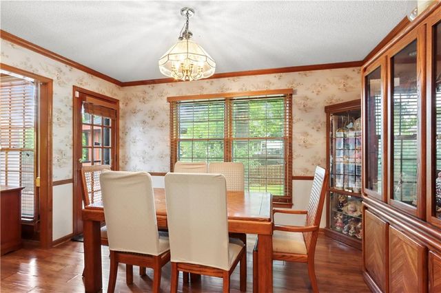 12428 Lamar Avenue, Leawood, KS 66209
