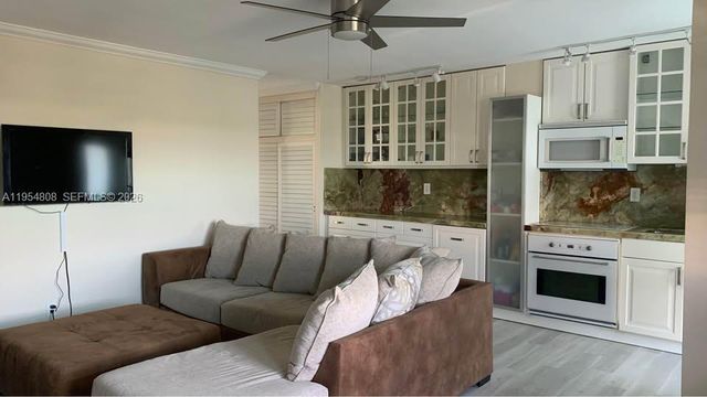 1850 S Ocean Dr 305, Fort Lauderdale, FL 33316