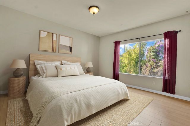 5242 Vesper Avenue 7, Sherman Oaks, CA 91411