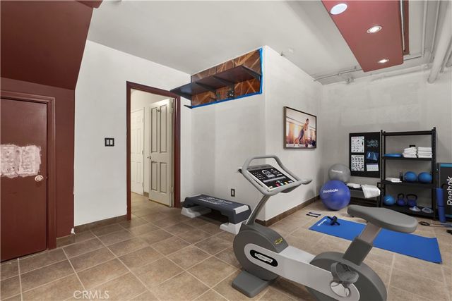 5242 Vesper Avenue 7, Sherman Oaks, CA 91411