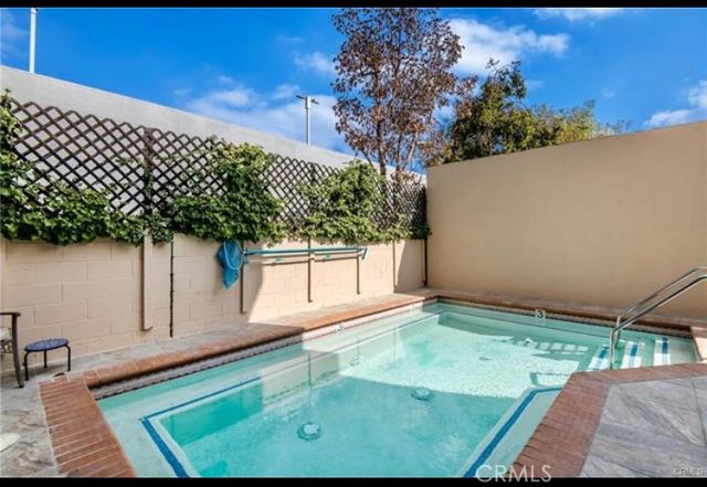 5242 Vesper Avenue 7, Sherman Oaks, CA 91411