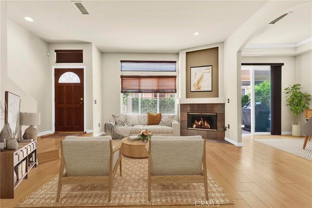 5242 Vesper Avenue 7, Sherman Oaks, CA 91411