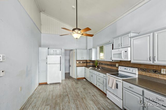 65 Sundago Park Street, Hastings Twp, MI 49058