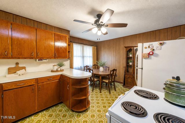 221 Bent Street, Kingsport, TN 37660
