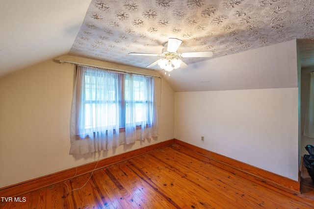 221 Bent Street, Kingsport, TN 37660