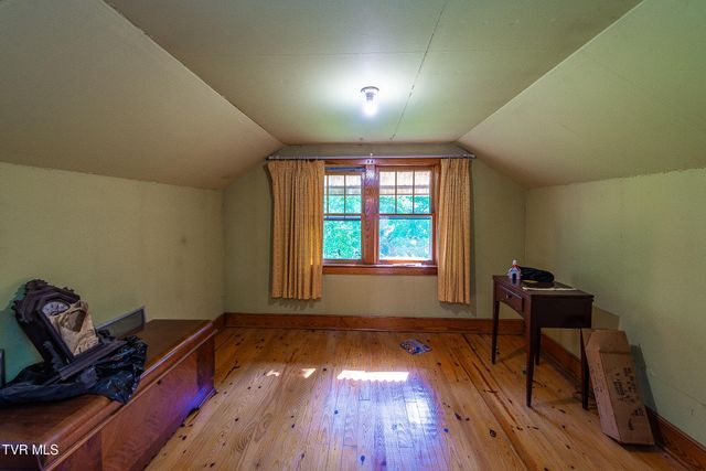 221 Bent Street, Kingsport, TN 37660