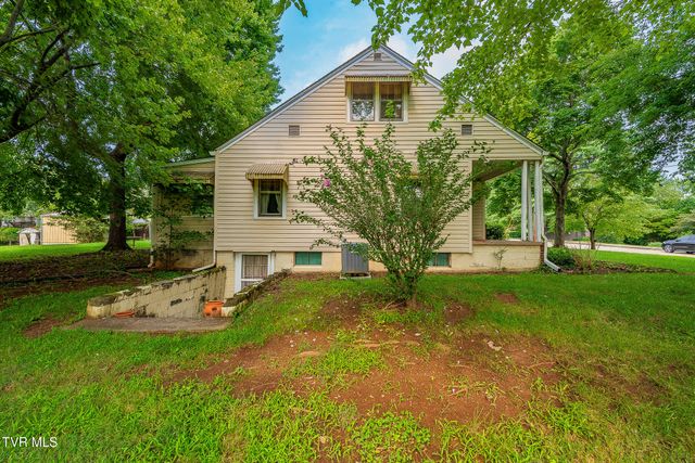 221 Bent Street, Kingsport, TN 37660