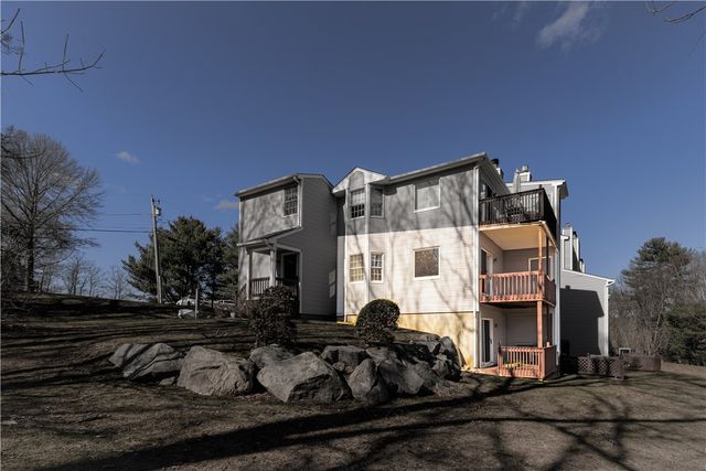 65 Scenic Drive, West Warwick, RI 02893